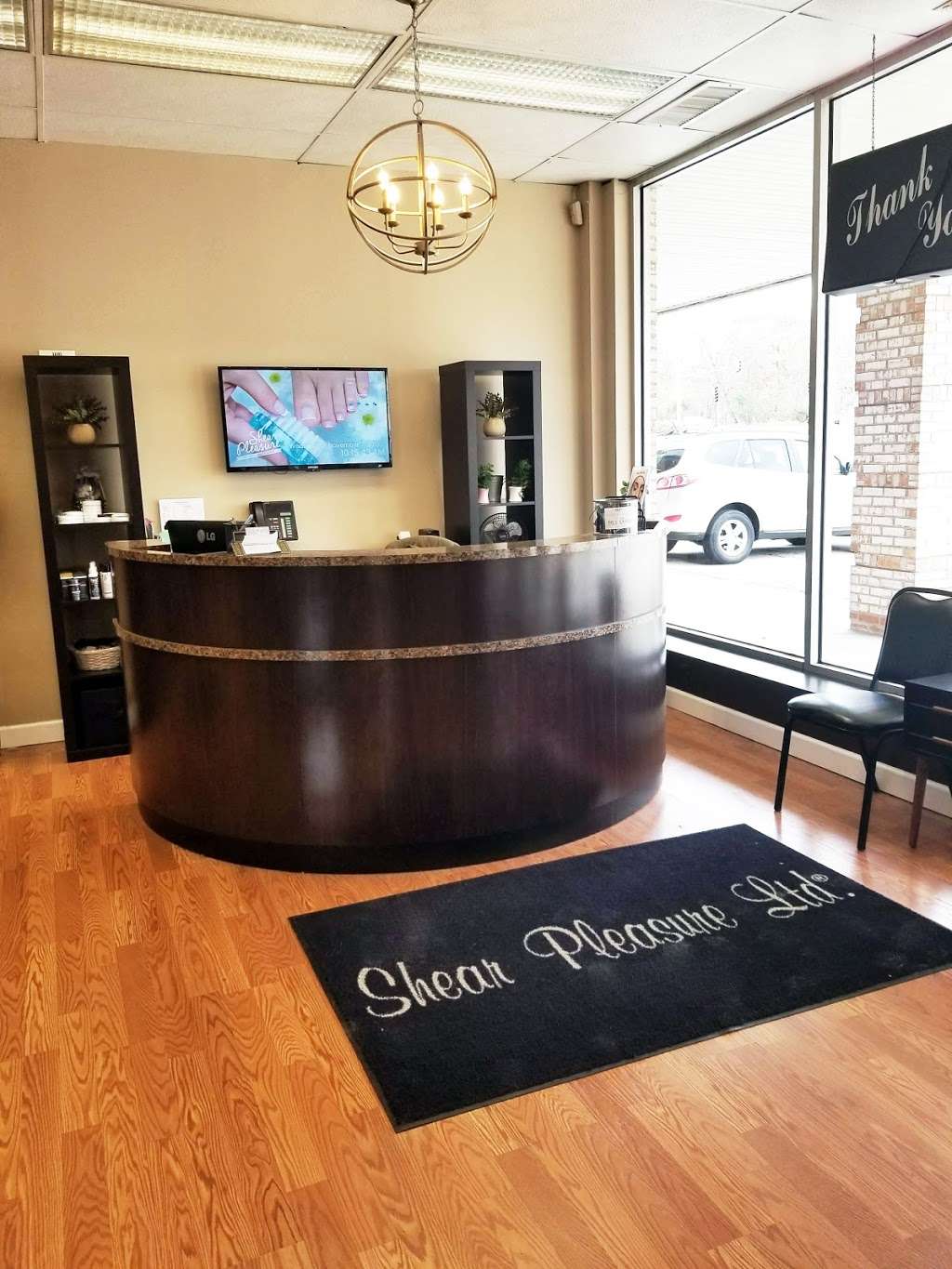 Shear Pleasure Ltd | 237 W Dundee Rd, Palatine, IL 60074 | Phone: (847) 991-6877