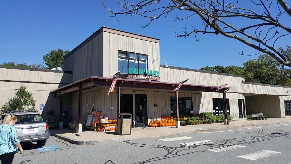 Donelans Supermarket | 145 Lincoln Rd, Lincoln, MA 01773, USA | Phone: (781) 259-0144