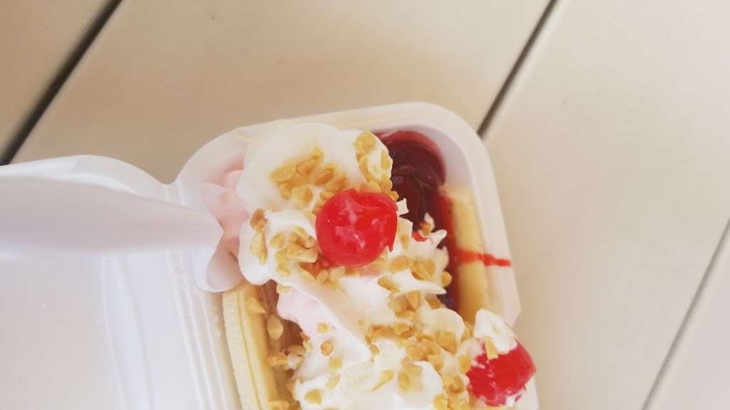 Twistee Treat Poinciana II 1665 S Poinciana Blvd, Kissimmee, FL 34758