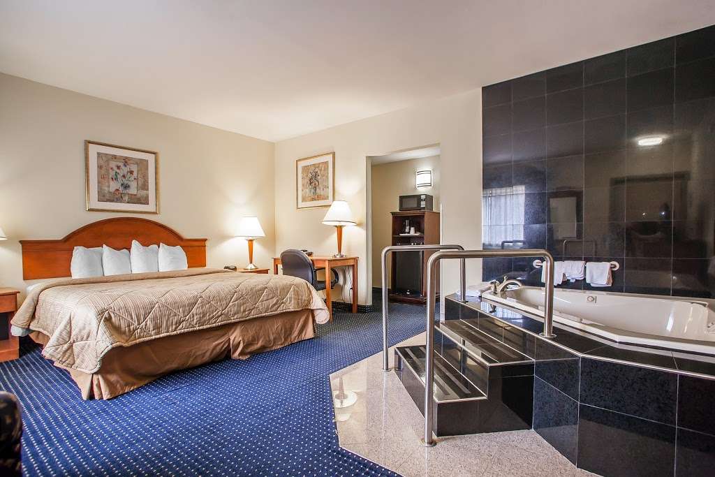 Quality Inn | 351 Franklin St, East Windsor, NJ 08520 | Phone: (609) 448-7399