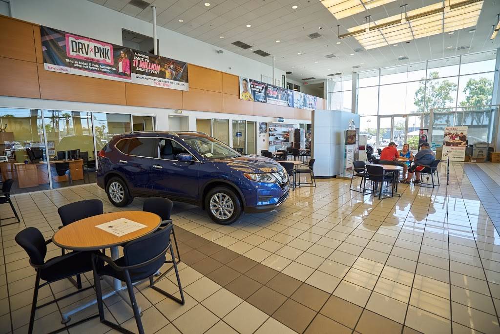 AutoNation Nissan Las Vegas | 5800 W Sahara Ave, Las Vegas, NV 89146, USA | Phone: (702) 570-1013