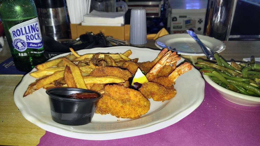 Bucks Restaurant and Tavern | 314 E Main St, Rising Sun, MD 21911 | Phone: (410) 658-2825