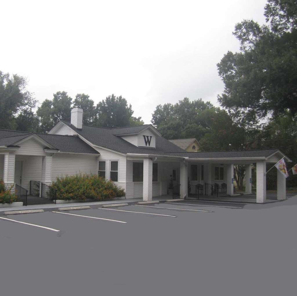 Wolfe Funeral Home | 314 Spratt St, Fort Mill, SC 29715, USA | Phone: (803) 547-7575