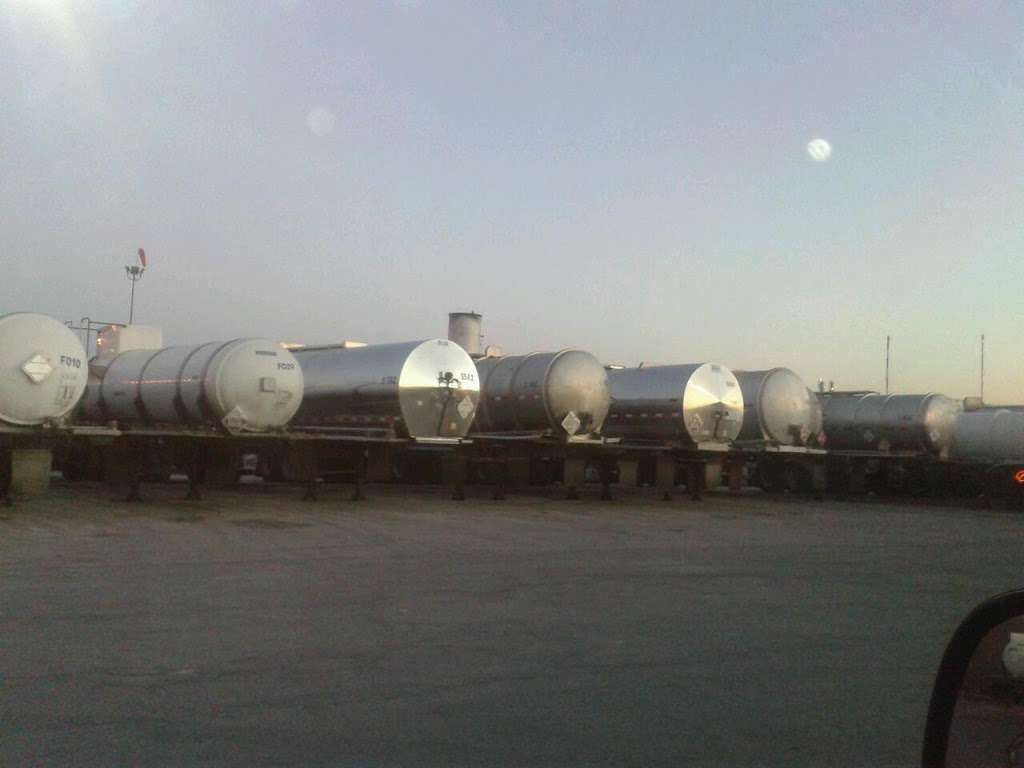 Linden Bulk Trnsprtn SW LLC | 9938 Chemical Rd # D, Pasadena, TX 77507, USA | Phone: (281) 291-9828