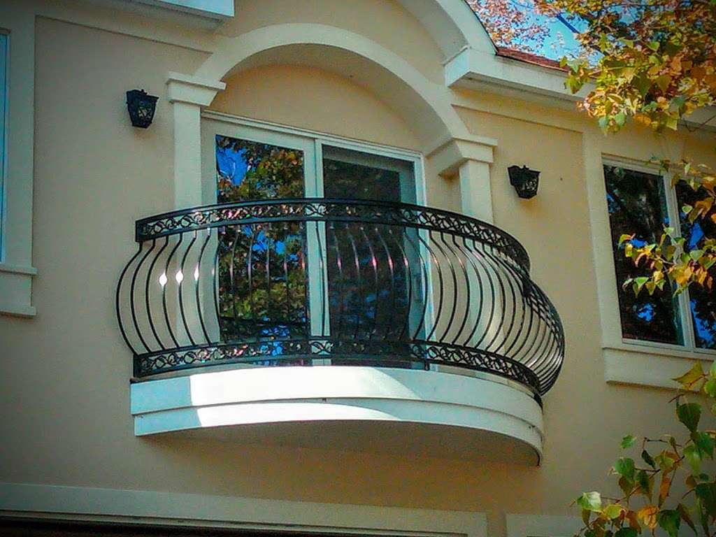 DecIron LLC, The Balcony Company | 6010 McDaniel Ln, Charlotte, NC 28213 | Phone: (704) 750-0444