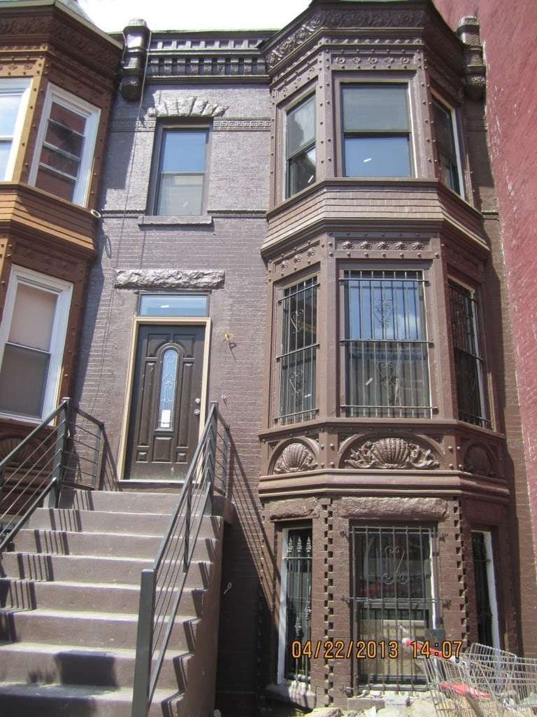 The Real Estate Master | 935 Jefferson Ave #2, Brooklyn, NY 11221, USA | Phone: (800) 464-1030