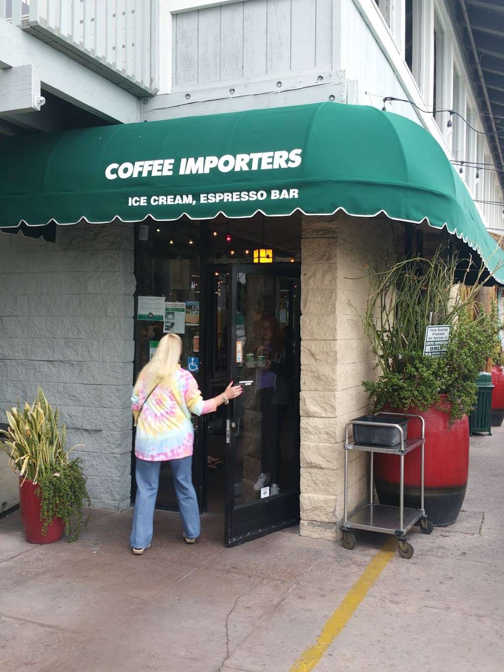 Coffee Importers | 34531 Golden Lantern, Dana Point, CA 92629, USA | Phone: (949) 493-7773