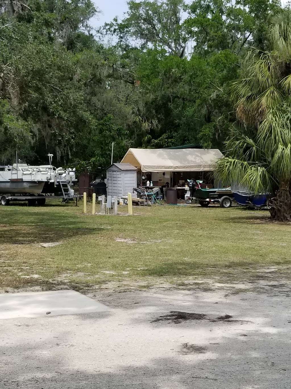 Camp Mack, A Guy Harvey Lodge, Marina, and RV Resort | 14900 Camp Mack Rd, Lake Wales, FL 33898 | Phone: (800) 243-8013