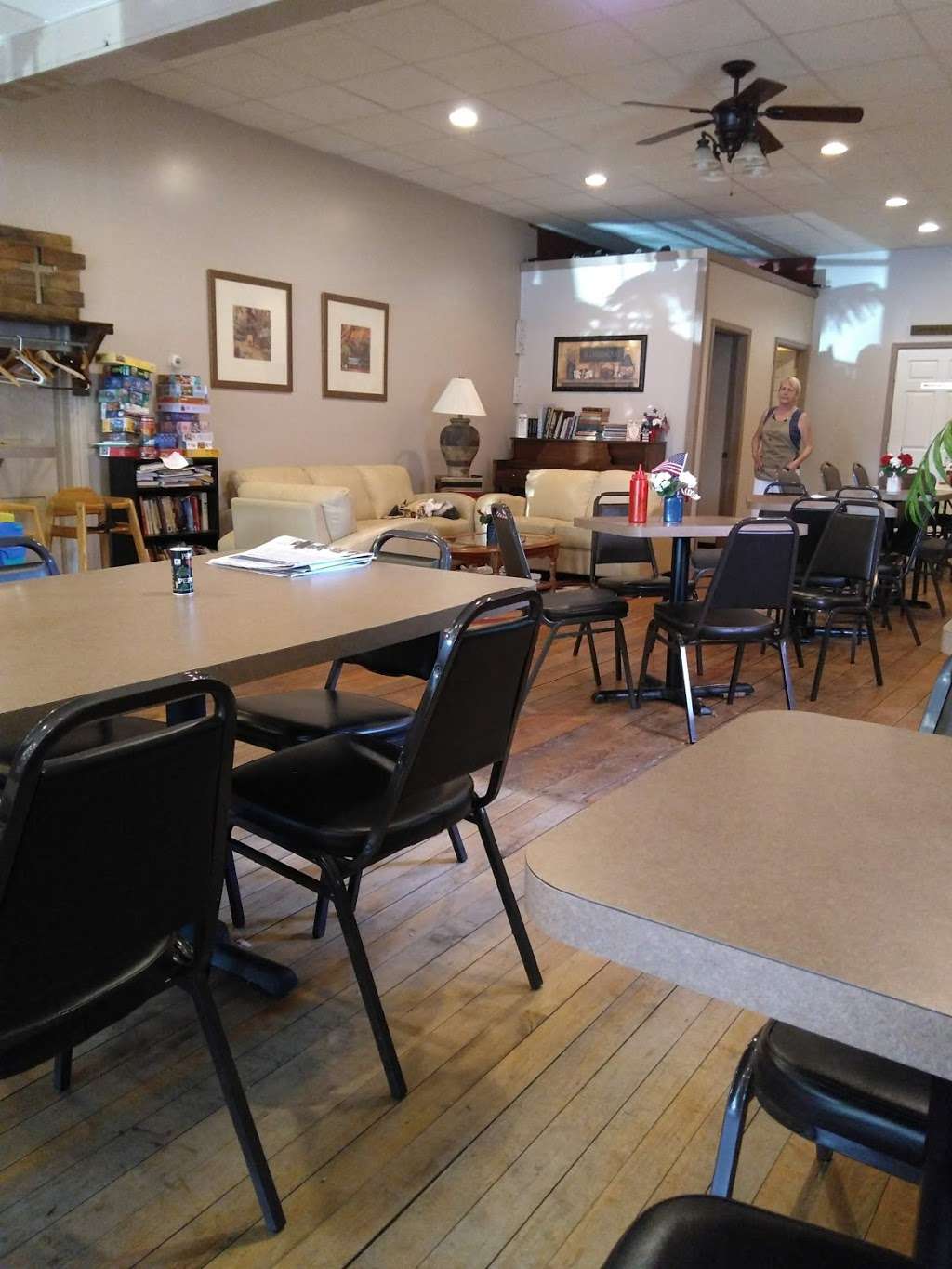 The Gathering Place Cafe | 8490 Lancaster Ave, Bethel, PA 19507 | Phone: (717) 933-5958