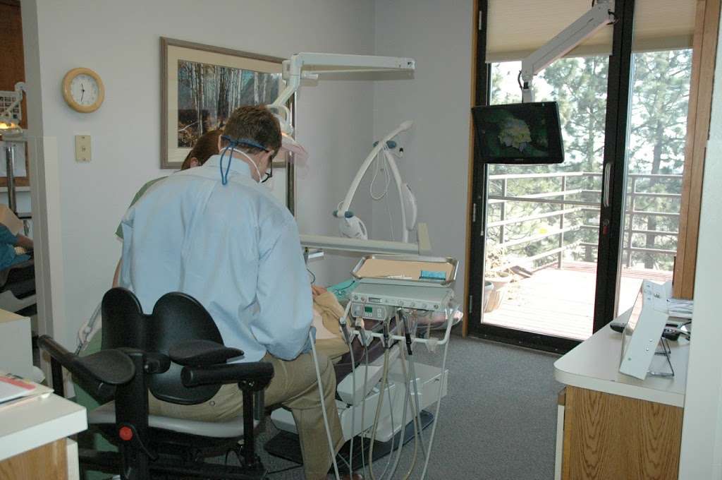 Genesee Dental Group | 25918 Genesee Trail Rd Suite #210, Golden, CO 80401, USA | Phone: (303) 526-9155