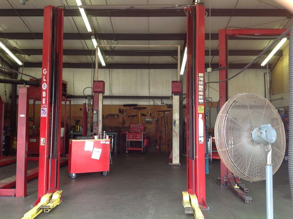 Darvins Transmission Service | 1107 Thomas Ln, Fredericksburg, VA 22405 | Phone: (540) 371-2859