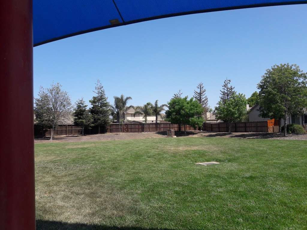 HOLLY CREEK PARK | 4758 Hagar Ct, Oakley, CA 94561, USA | Phone: (925) 625-7037