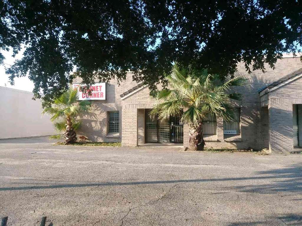 Cabinet Corner Co. LLC | 7819 Fortune Ste. A, 78250, San Antonio, TX 78250, USA | Phone: (210) 509-6036 Cabinet Corner Co. LLC | 7819 Fortune Ste. A, 78250, San Antonio, TX 78250, USA | Phone: (210) 509-6036