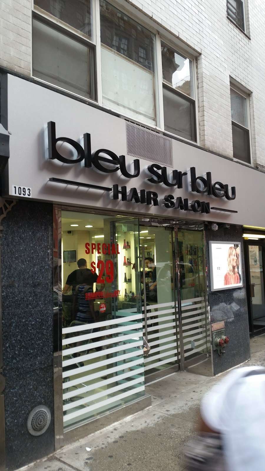 bleu sur bleu Hair Salon | 1190 3rd Ave, New York, NY 10075, USA | Phone: (212) 774-1845