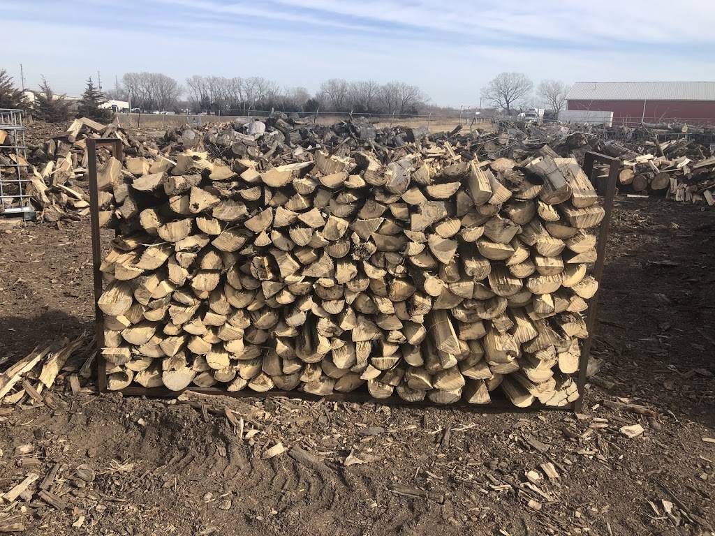Woodchuck Firewood | 400 Industrial St, Valley Center, KS 67147, USA | Phone: (316) 640-2168