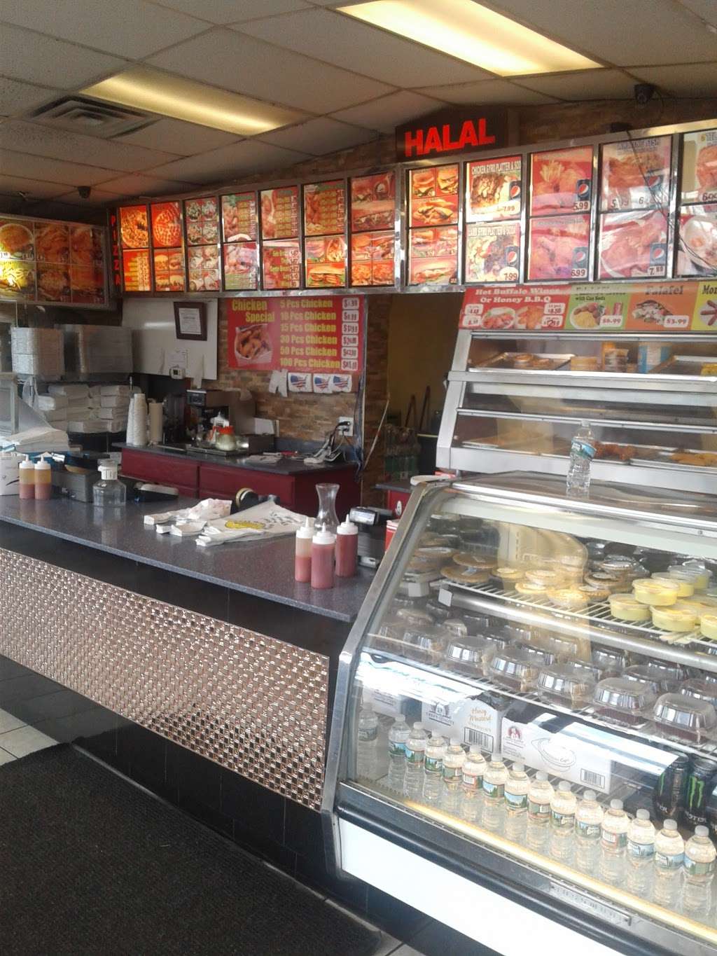Jezif Fried Chicken & Pizza Halal | Carteret Shopping Center, 815 Roosevelt Ave, Carteret, NJ 07008 | Phone: (732) 969-1131