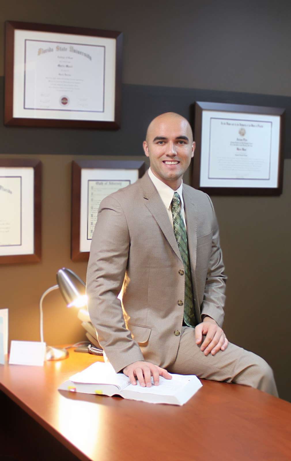 Immigration Attorney Mario Musil | 121 SW Salmon St Suite 1158, Portland, OR 97204, USA | Phone: (503) 210-9130
