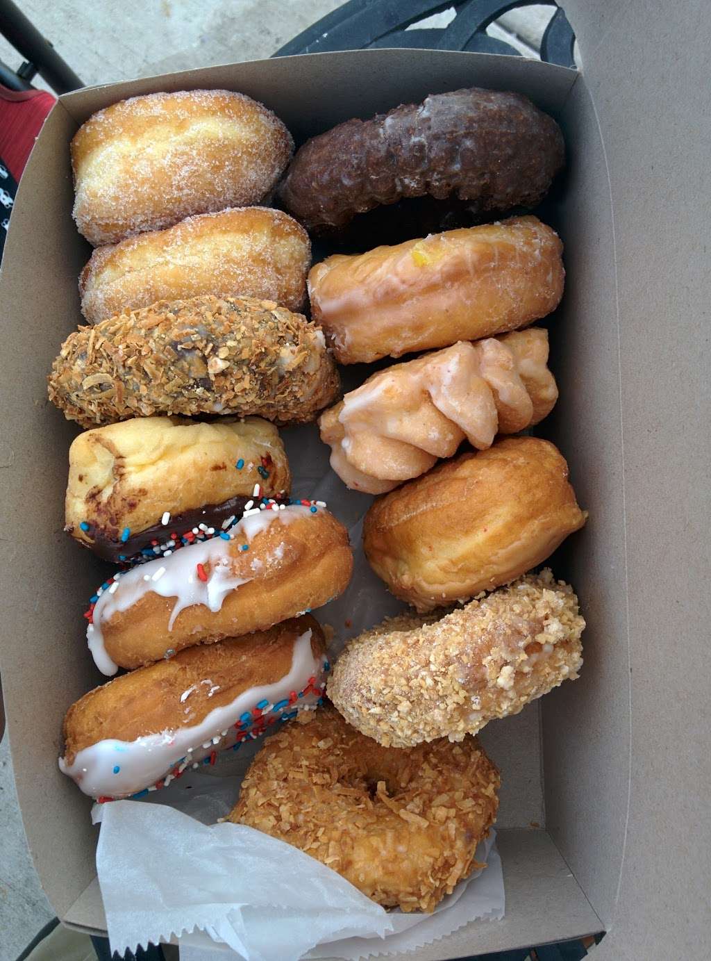 Spunky Dunkers Donuts | 20 S Northwest Hwy, Palatine, IL 60074 | Phone: (847) 358-7935