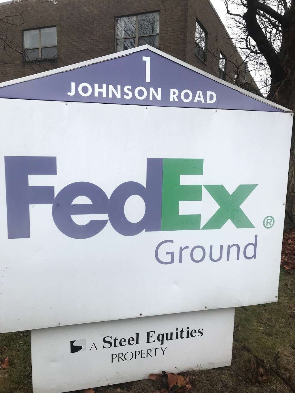 FedEx Ground | 1 Johnson Rd, Lawrence, NY 11559, USA | Phone: (800) 463-3339