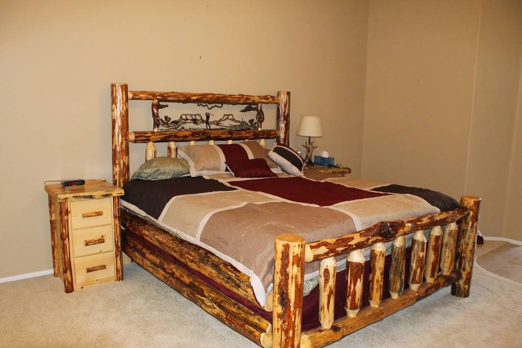 Oregon log furniture | 18795 SE Foster Rd, Damascus, OR 97089, USA | Phone: (503) 557-3144
