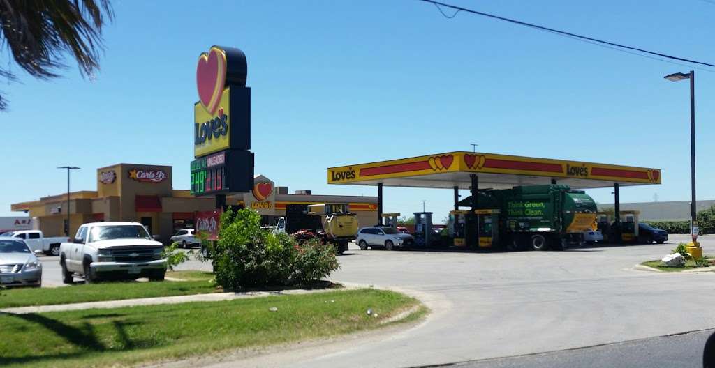 Loves Travel Stop | 11361 Interstate 35 Access Rd, Von Ormy, TX 78073, USA | Phone: (210) 623-2329