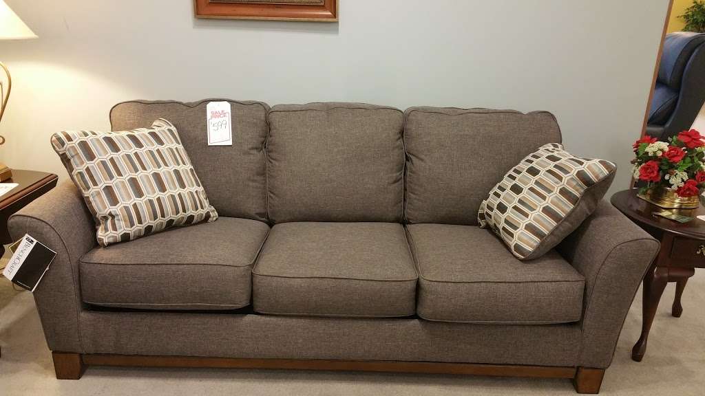 Ryans Furniture | 2121 Pulaski Hwy, Havre De Grace, MD 21078, USA | Phone: (410) 272-2727