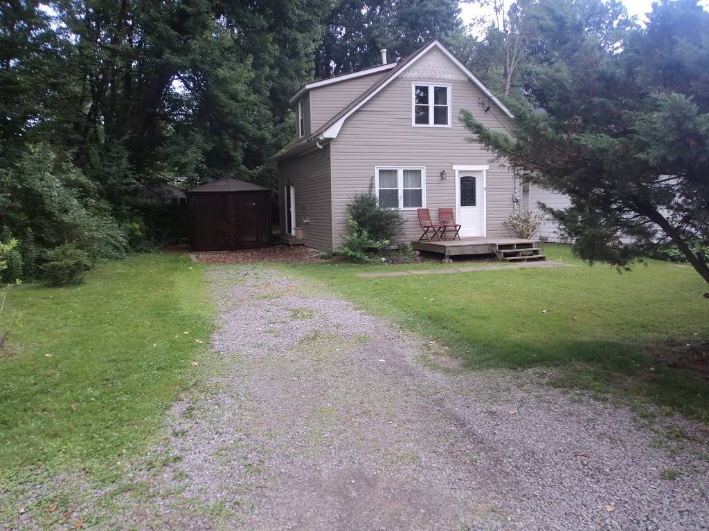 Wildwood Cottage | 4863 Wildwood Rd, Ridgeway, ON L0S 1N0, Canada | Phone: (905) 993-0099