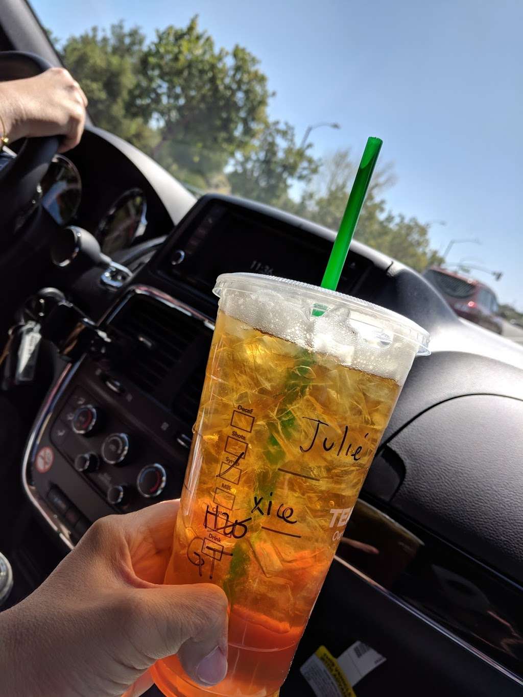 Starbucks | 25912 McBean Pkwy, Santa Clarita, CA 91355 | Phone: (661) 255-9850