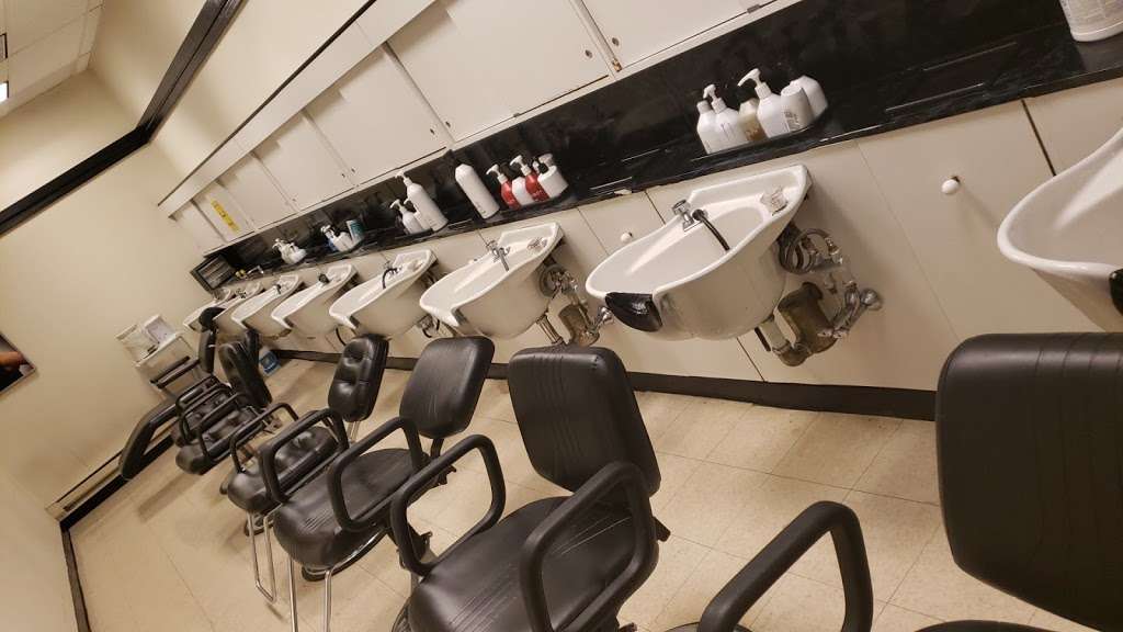 JCP Salon | 400 Park City Center S/C, Lancaster, PA 17601, USA | Phone: (717) 299-0603