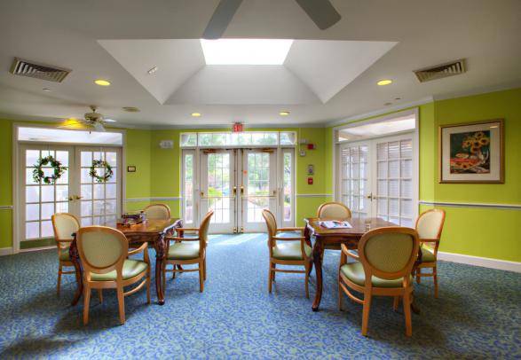 Harbour Senior Living of South Hills | 1320 Greentree Rd, Pittsburgh, PA 15220, USA | Phone: (412) 404-3342