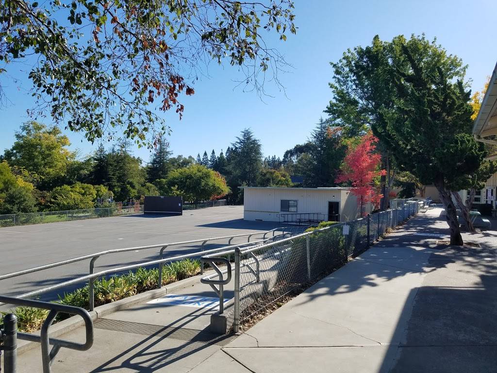 Lucille M. Nixon Elementary School | 1711 Stanford Ave, Stanford, CA 94305, USA | Phone: (650) 856-1622