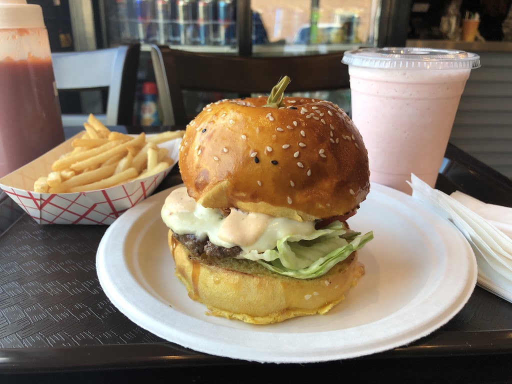 Nova Burger Grill and Cafe | 45 Liberty St, Little Ferry, NJ 07643, USA | Phone: (201) 641-6100