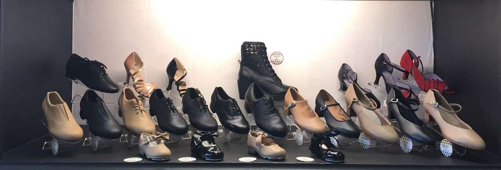 Razzle Dazzle Dancewear | 3595 Highway 6 South, Sugar Land, TX 77478, USA | Phone: (281) 265-8044