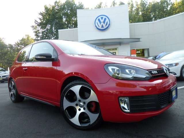 World Volkswagen | 4075 NJ-33, Neptune City, NJ 07753, USA | Phone: (844) 642-5012