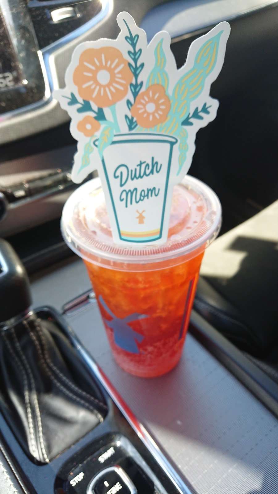 Dutch Bros | 6235 E Bell Rd, Scottsdale, AZ 85254, USA | Phone: (541) 955-4700