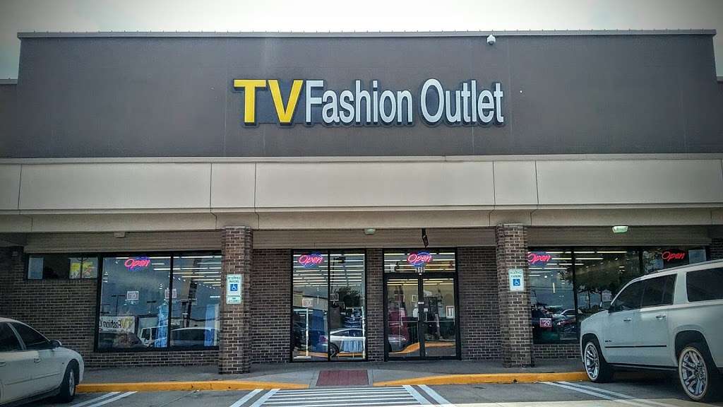 TV Fashion Outlet Duncanville | 319 S Cedar Ridge Dr, Duncanville, TX 75116, USA | Phone: (972) 572-1764