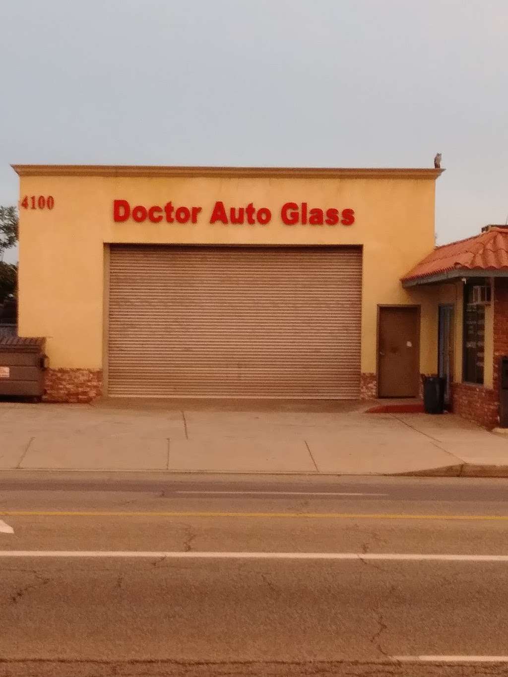 Doctor Auto Glass | 4100 Live Oak Ave, Arcadia, CA 91006, USA | Phone: (626) 447-8288