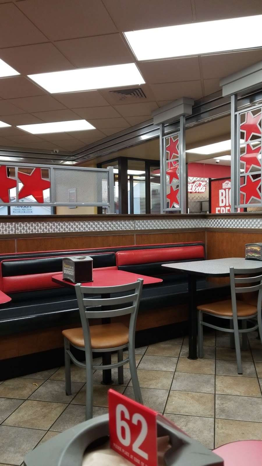 Hardees | 589 IN-39 Bypass, Martinsville, IN 46151, USA | Phone: (765) 342-5811