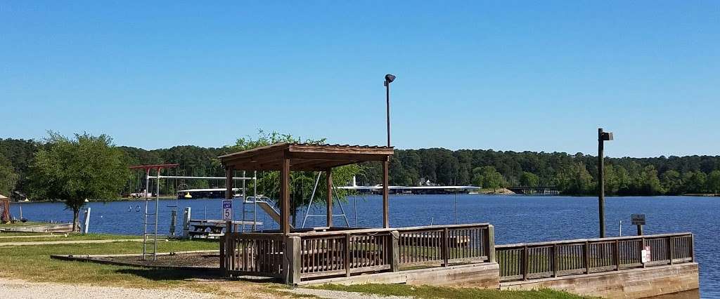 Lochness Marina & RV Park | 14560 Calvary Rd, Willis, TX 77318, USA | Phone: (936) 890-5400