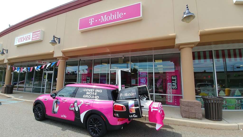 T-Mobile | 80 Main St Unit 78, 40, Hackettstown, NJ 07840, USA | Phone: (908) 441-2558