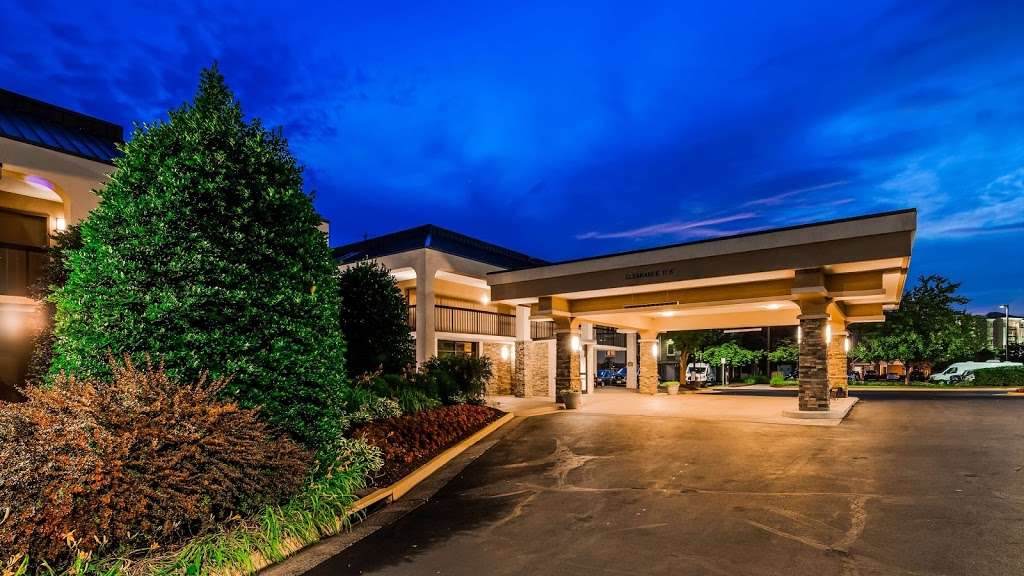 Best Western Dulles Airport Inn | 45440 Holiday Dr, Sterling, VA 20166 | Phone: (703) 471-8300