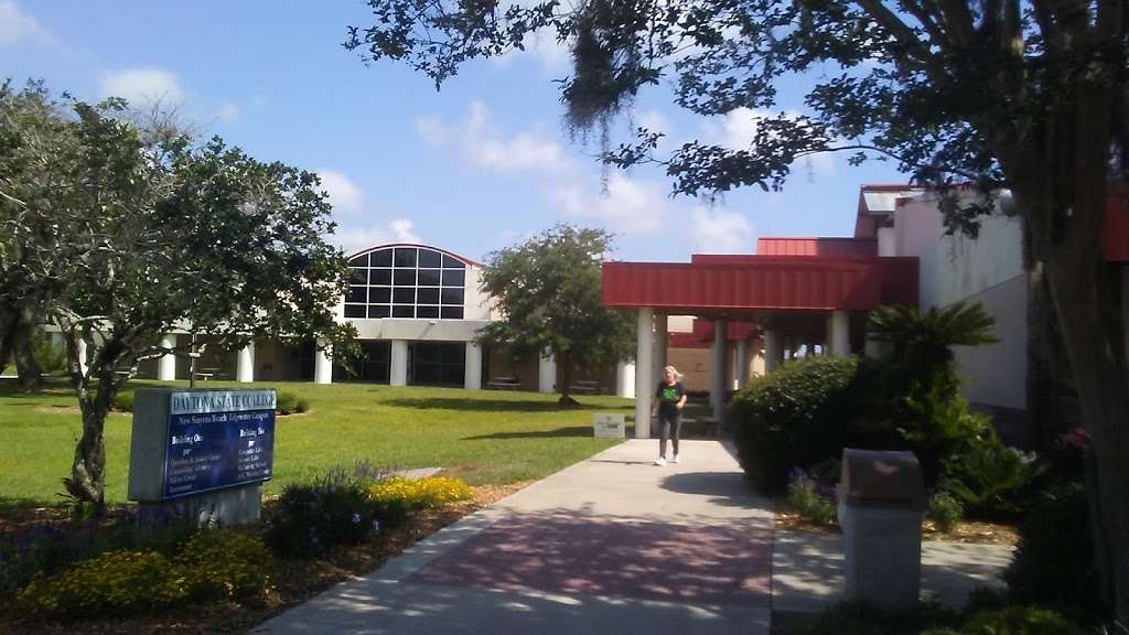 Daytona State College New Smyrna Beach Edgewater Campus 940 10th St New Smyrna Beach Fl Usa