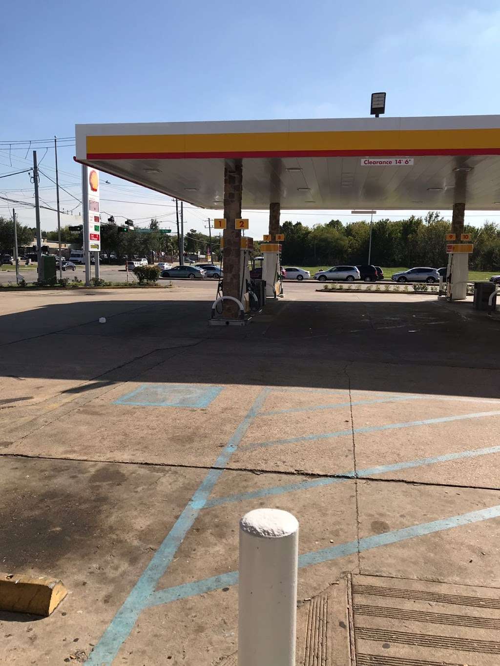 Shell | 12300 Beechnut St, Houston, TX 77072, USA | Phone: (281) 575-7770