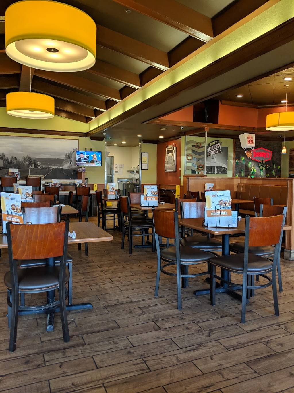 Dennys | 15237 Thornton Rd, Lodi, CA 95242, USA | Phone: (209) 369-2255