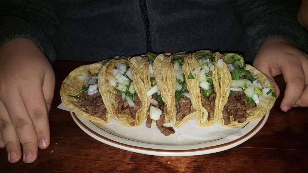 Tacos A La Diabla | 8315 E Washington St, Indianapolis, IN 46219, USA | Phone: (317) 875-1138