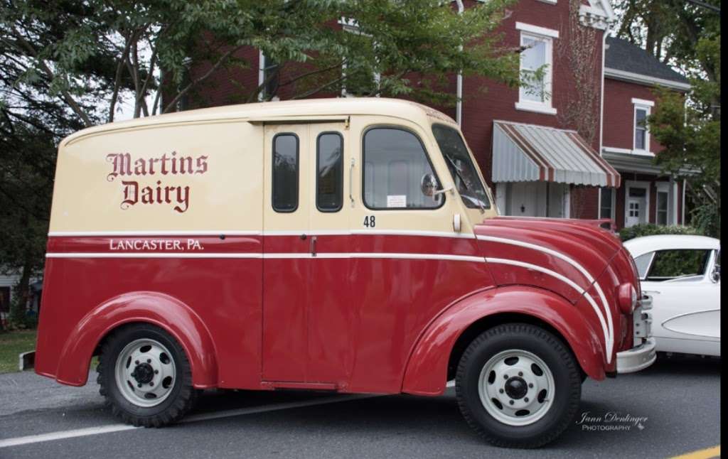 Martins Used Trucks & Equipment | 560 Lampeter Rd, Lancaster, PA 17602, USA | Phone: (717) 299-6200