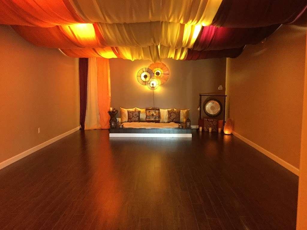 Golden Path Yoga | 33071, 2244 N University Dr, Coral Springs, FL 33065, USA | Phone: (954) 906-8596