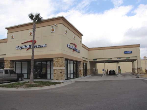 Capital One Bank | 4414 North Fwy Suite 1000, Houston, TX 77022, USA | Phone: (713) 878-5700