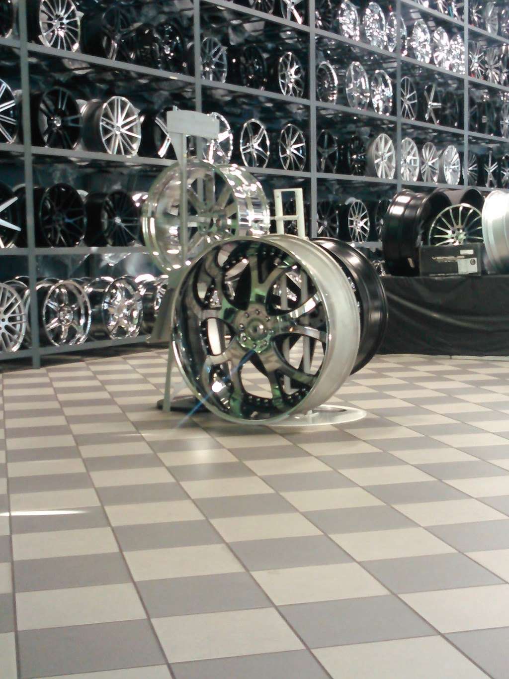 Tire and Wheel Master | 5230 Barker Cypress Rd, Houston, TX 77084, USA | Phone: (281) 858-7474