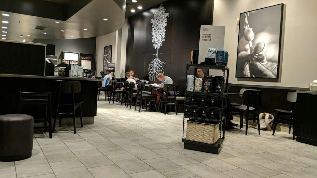 Starbucks | 2318 17th Ave, Longmont, CO 80501, USA | Phone: (303) 651-5683
